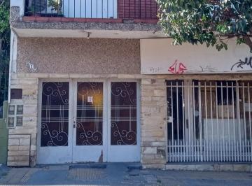 PH · 84m² · 3 Ambientes · Venta - PH en Planta Baja - Tapiales