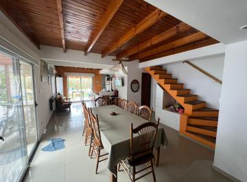 Casa de 4 ambientes, La Plata · Venta de Casa 3 Dorm. con Pileta en City Bell