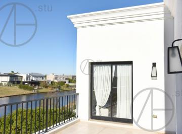 Casa · 189m² · 4 Ambientes · 1 Cochera · Casa en Venta Al Agua en Ceibos Puertos Escobar