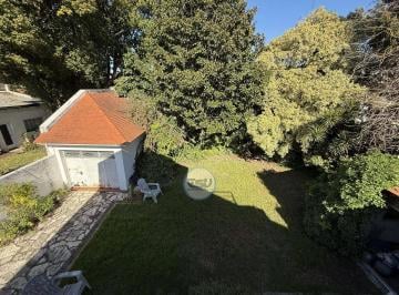 ESV-ESV-1454_2 · Venta Casa Jardin 6 Amb en Lomas Lote Propio