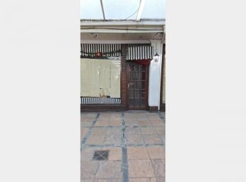 Local comercial · 15m² · Local a La Calle en Alquiler en Ramos Mejia