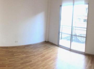 Departamento · 56m² · 3 Ambientes · Alquiler Departamento 3 Ambientes Parque Patricios