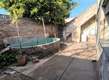 Casa de 4 ambientes, Rosario · Casa Interna a Reciclar en Alberdi