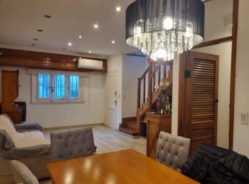 Casa · 175m² · 5 Ambientes · 1 Cochera · Casa de 5 Ambientes con Cochera en Venta en Martínez