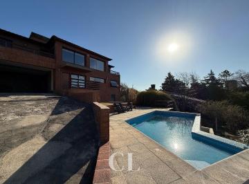 Casa de 6 ambientes, Villa Carlos Paz · Venta Casa de Categoría y Dpto con Piscina en Lote de 1.134 m² B° Villa del Lago