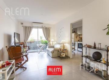 Departamento · 75m² · 3 Ambientes · 1 Cochera · Departamento de 3 Ambientes en Venta en Banfield Oeste