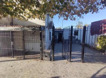 Casa · 346m² · 3 Ambientes · Casa en Banfield Oeste