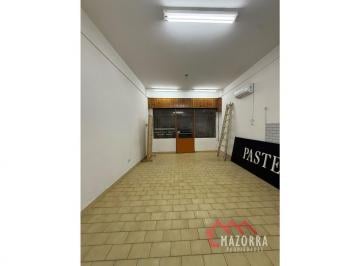Local comercial · 30m² · Local en Alquiler - Caseros