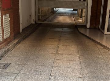 Garage , Villa Urquiza · Cochera Descubierta