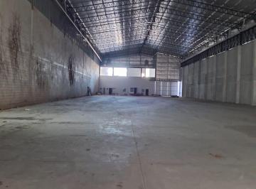 Bodega-Galpón · 2400m² · Galpon Excepcional en Ituzaingo en Alquiler