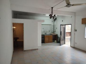 Casa · 118m² · 5 Ambientes · 1 Cochera · Venta Casa Familiar con Dto Al Fondo