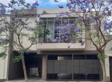 Departamento · 117m² · 5 Ambientes · 1 Cochera · Excelente Duplex a La Venta
