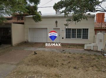 Departamento · 138m² · 3 Ambientes · 1 Cochera · Alquiler Loft Exclusivo con Pileta, B° Grand Bourg