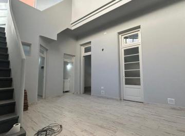 PH · 55m² · 4 Ambientes · Venta PH 3/4 Amb. Terraza Propia Reciclado a Nuevo