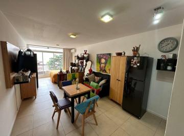 Departamento · 32m² · 1 Ambiente · 1 Cochera · Venta Monoambiente Amoblado con Balcón y Cochera
