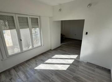 PH · 45m² · 3 Ambientes · Vta PH 3 Amb Chaco 271
