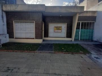 Casa de 5 ambientes, Merlo · Venta de Casa en Merlo Sur - Excelente Ubicación -