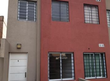 PH · 70m² · 3 Ambientes · 1 Cochera · Dúplex en Alquiler en San Miguel Céntrico.