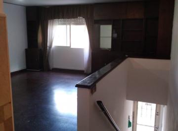 Casa de 4 ambientes, Rosario · Pichincha Casa Planta Alta Entrada Unica con Terrasa Exclusiva y Salon Amplio