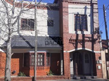 Casa · 120m² · 5 Ambientes · 2 Cocheras · Casa - Alquiler - City Bell