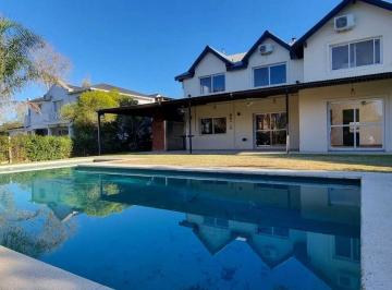 Casa · 278m² · 5 Ambientes · 1 Cochera · Casa en Venta en El Recodo, Garin, Escobar