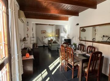 Casa · 120m² · 3 Ambientes · 1 Cochera · Casa de Dos Dorm. en Planta Baja Tolosa