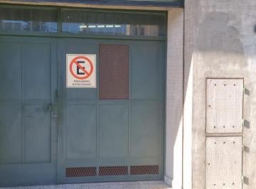 Bodega-Galpón · 135m² · Venta de Galpon en Martin Coronado