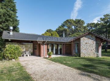 Casa de 3 ambientes, Mar de las Pampas · Casa en Venta 3 Ambientes en Mar de Las Pampas - Lola