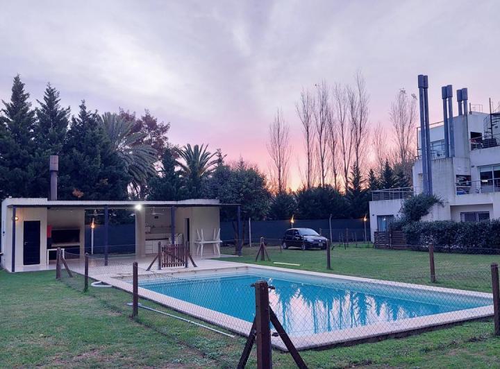 Departamento · 82m² · 4 Ambientes · 1 Cochera
