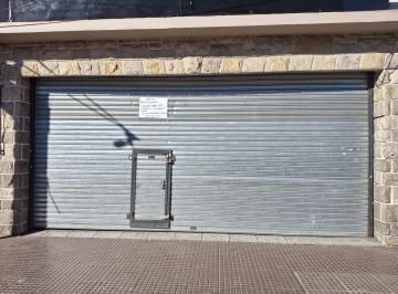 Local comercial · 156m² · Local en Alquiler en Jose Leon Suarez
