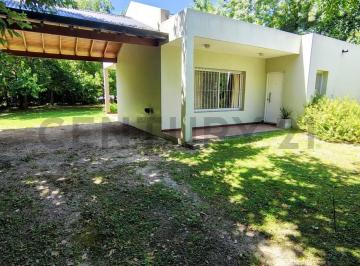 Casa · 162m² · 4 Ambientes · 2 Cocheras · Casa en Venta en Bartolome Bavio