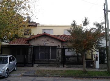 PH de 3 ambientes, La Matanza · Alquiler PH 3 Ambientes en Ramos Mejia