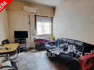 Departamento · 44m² · 2 Ambientes · Av Cobo Al 1400 - 44 m² Vista Abierta Todo Sol