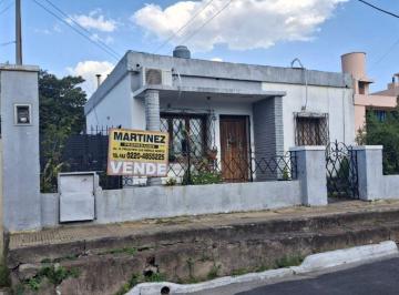 Casa de 4 ambientes, Merlo · Venta de Casa en Merlo Norte - Excelente Ubicacion - 4 Ambientes