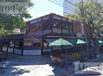 Local comercial · 450m² · Local de 300 m²