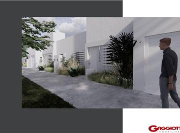 PH · 76m² · 2 Dormitorios · 1 Cochera · 3 Casas en PH de 2 Dorm.