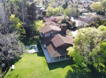 Terreno · 500m² · 4 Dormitorios · 2 Cocheras · Casa - Las Lomas - Santa Rita