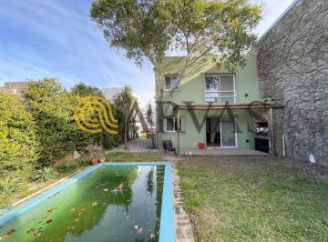 Casa de 4 ambientes, San Isidro · Beccar - Bº Claridad - Casa de 3 Dorm - con Jardín y Pileta