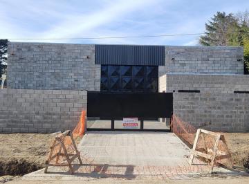 Bodega-Galpón · 270m² · Galpón a Estrenar en Matheu