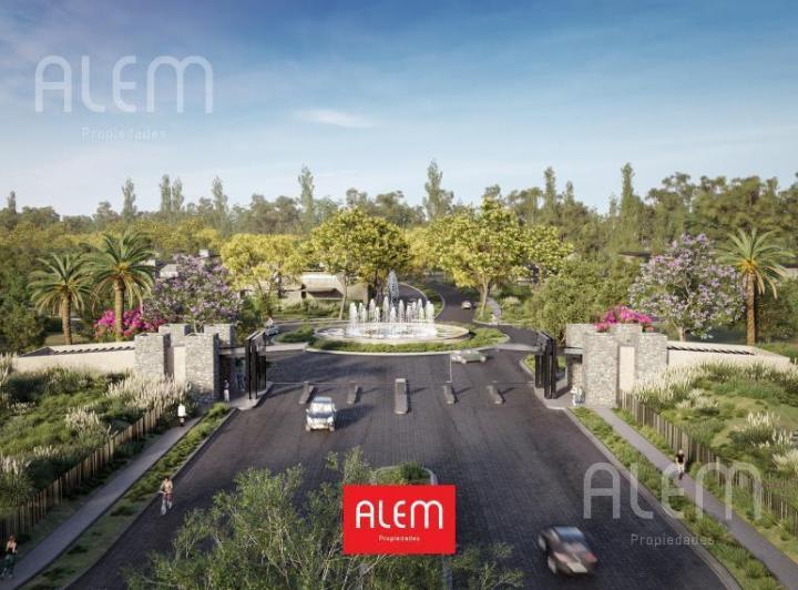 Terreno · 651m²