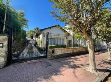 Casa · 410m² · 4 Ambientes · 4 Cocheras · Casa - Temperley Oeste