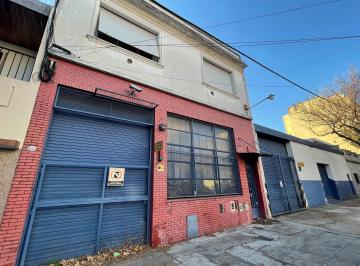 Depósito , Villa del Parque · Galpon Deposito Sobre Lote de 26 X 57