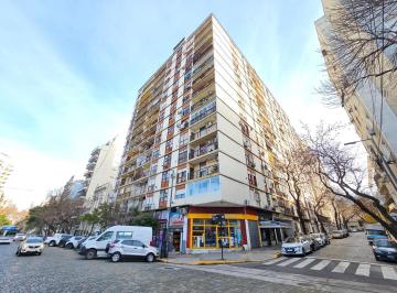Departamento · 32m² · 1 Ambiente · Alquiler Monoambiente Al Frente, a Pasos de Parque Lezama