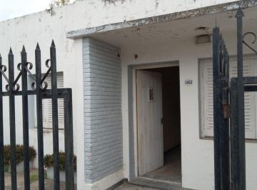Casa · 140m² · 3 Ambientes · 1 Cochera · Se Vende Casa en Reconquista