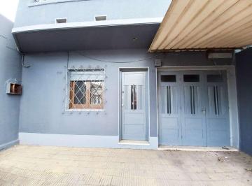 Casa · 132m² · 6 Ambientes · 2 Cocheras · Inversion con Renta, Casa en Brazo Oriental