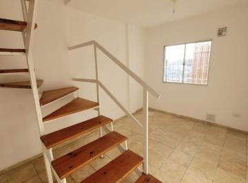 Foto · Alq. - San Martin - 2 Dorm - 3 Piso por Esc. - Exp. Econom