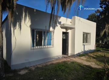 Casa · 300m² · 4 Ambientes · 1 Cochera · Casa Grande con Cochera y Patio en Urquiza Al Oeste