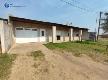 Casa · 190m² · 5 Ambientes · 1 Cochera · Casa Amplia con 4 Dorm. con Quincho Pueblo Belgrano