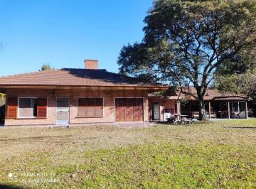 Quinta vacacional · 125m² · 3 Ambientes · 2 Cocheras · Venta - El Remanso - Exaltación de La Cruz, G. B. A. Zona Norte Casa 3 Ambientes.