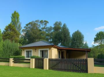 Casa · 93m² · 4 Ambientes · 2 Cocheras · Casa en Venta en Valeria del Mar Cerca de Cariló